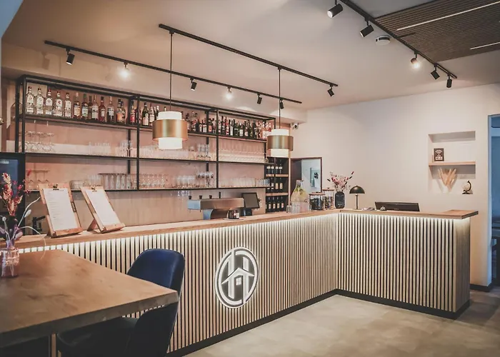 奥斯塔切火酒店及餐厅 3*