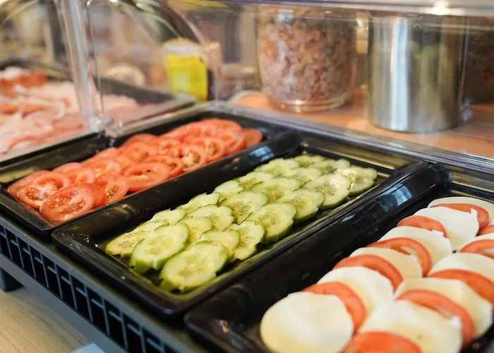 奥斯塔切火酒店及餐厅 酒店