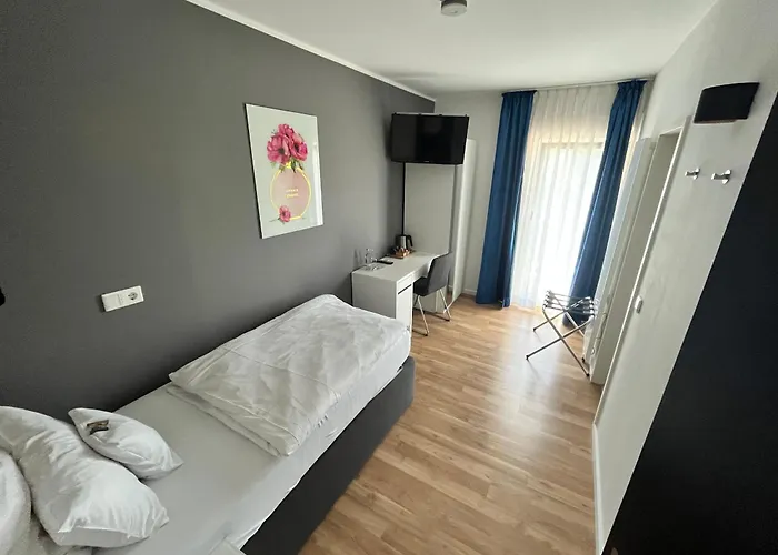 Hotel-restaurant Osterather Hof 3* Meerbusch