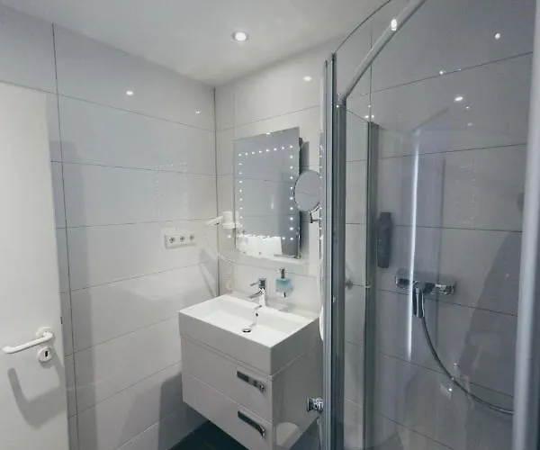 Hotel-restaurant Osterather Hof 3* Meerbusch