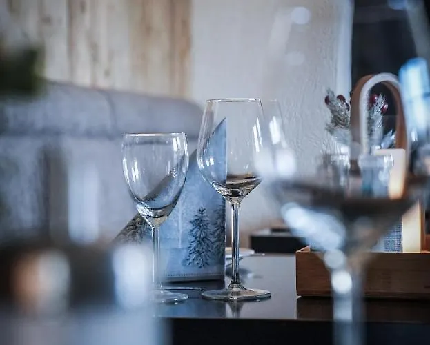 奥斯塔切火酒店及餐厅 梅尔布施